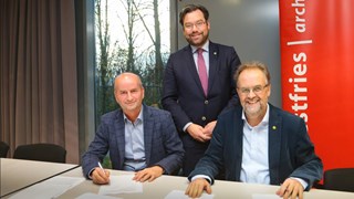 Ondertekening digitale archiefbewaarplaats ontwikkeling voor West-Friese gemeenten